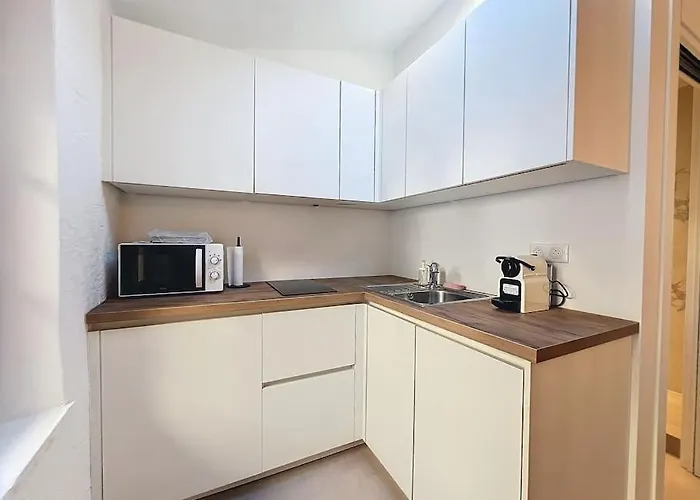 Joli Marche Forville Apartment *