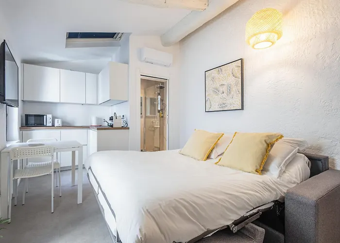 Joli Marche Forville Apartment *